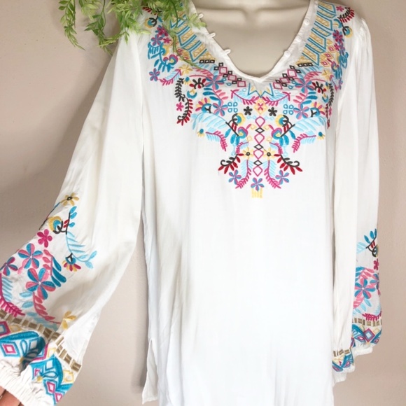 Boho Hippy Peasant Flowy Top Blouse Embroidered V-Neck Buttons Viscose - Picture 3 of 4